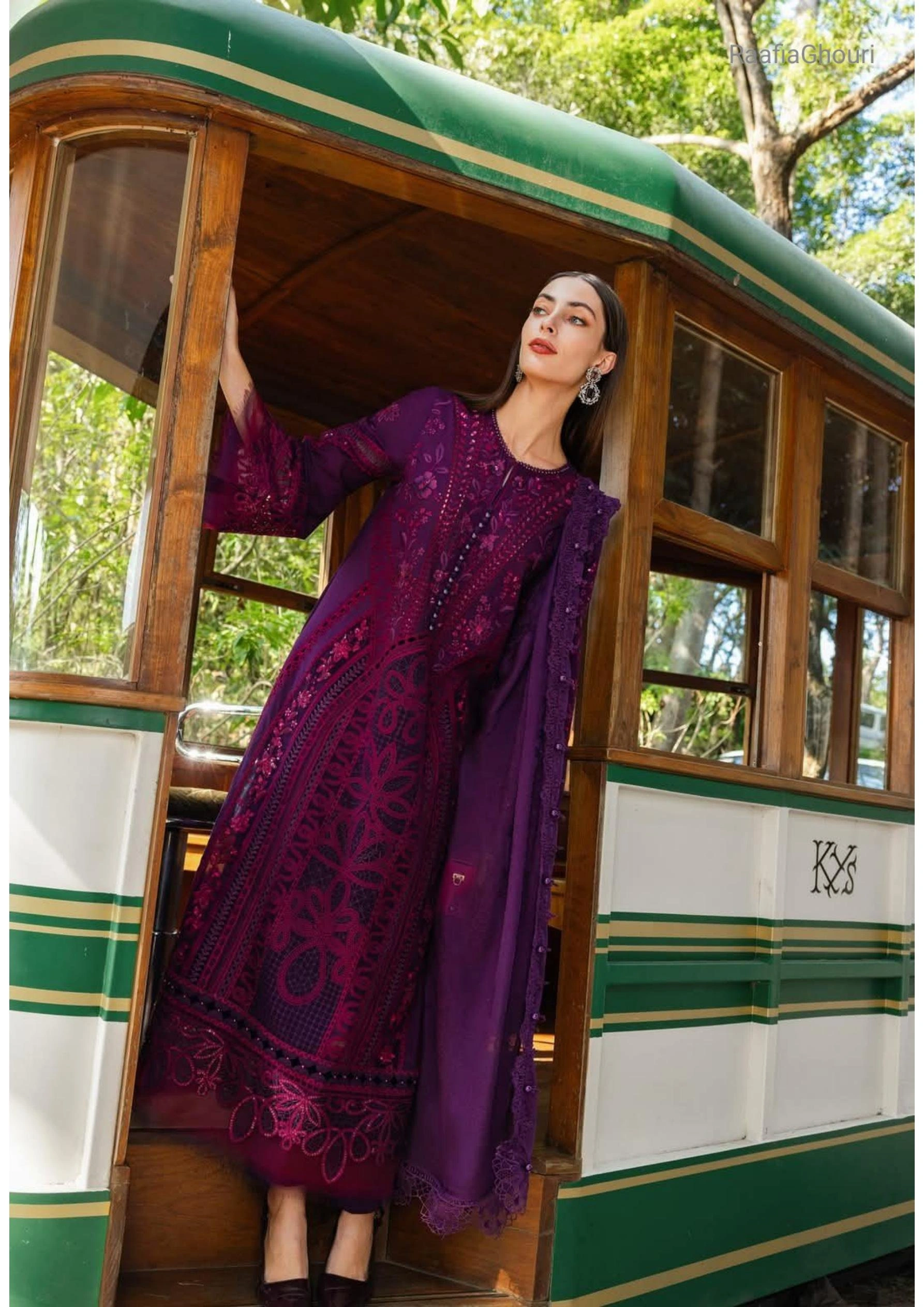 Maria.B Unstitched Lawn Eid-II 26 Catalogue. PDF_80