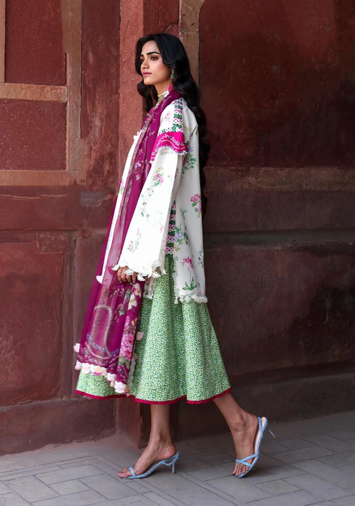 Neoma Summer Print Unstitched 26 Catalogue(1).....