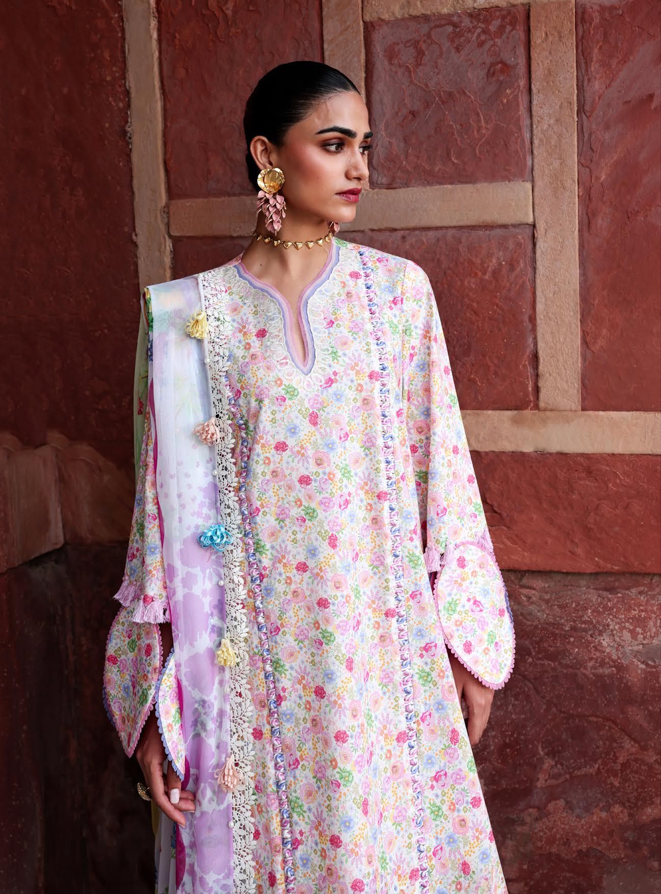 Neoma Summer Print Unstitched 26 Catalogue_12p,
