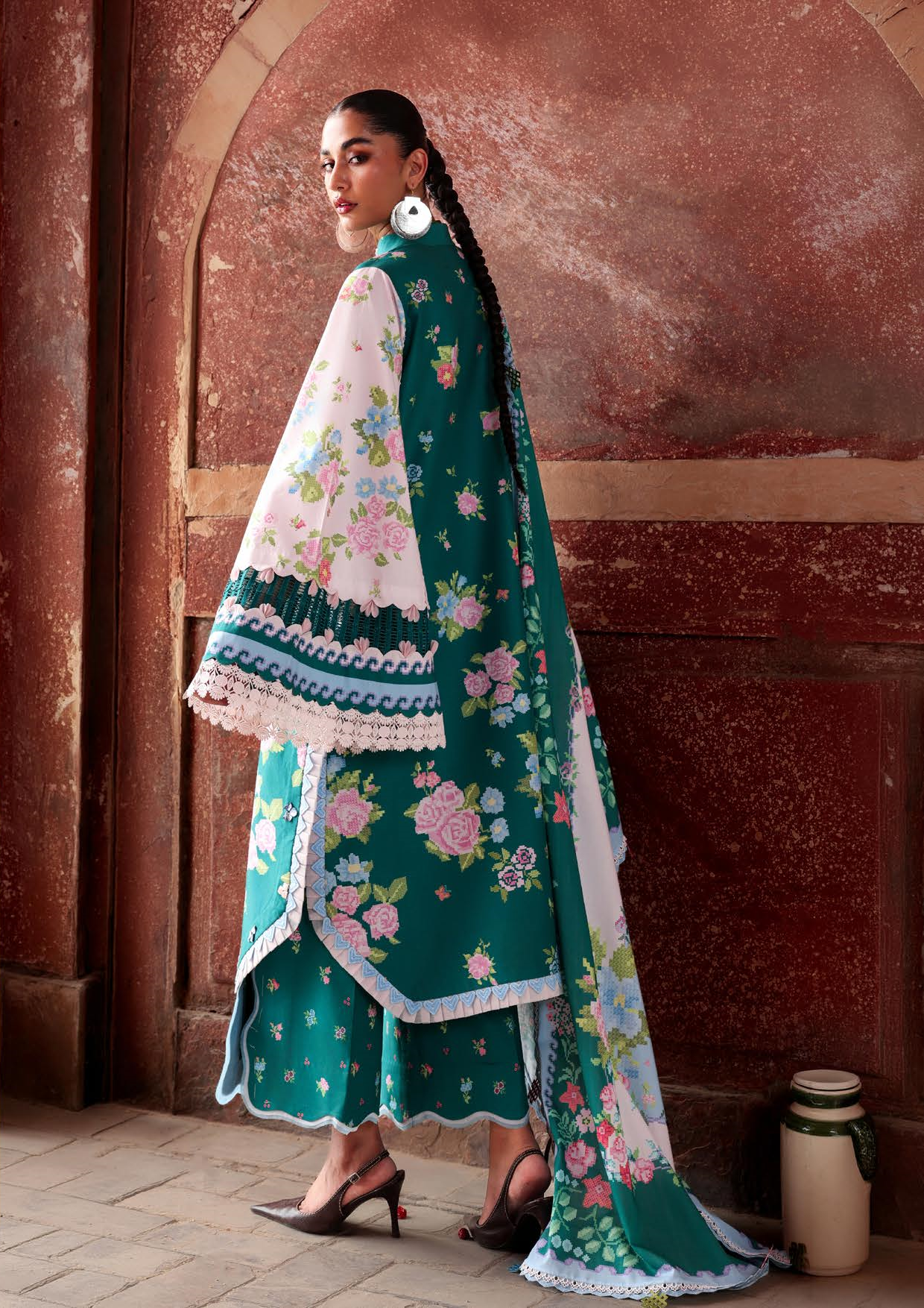 Neoma Summer Print Unstitched 26 Catalogue_13g.