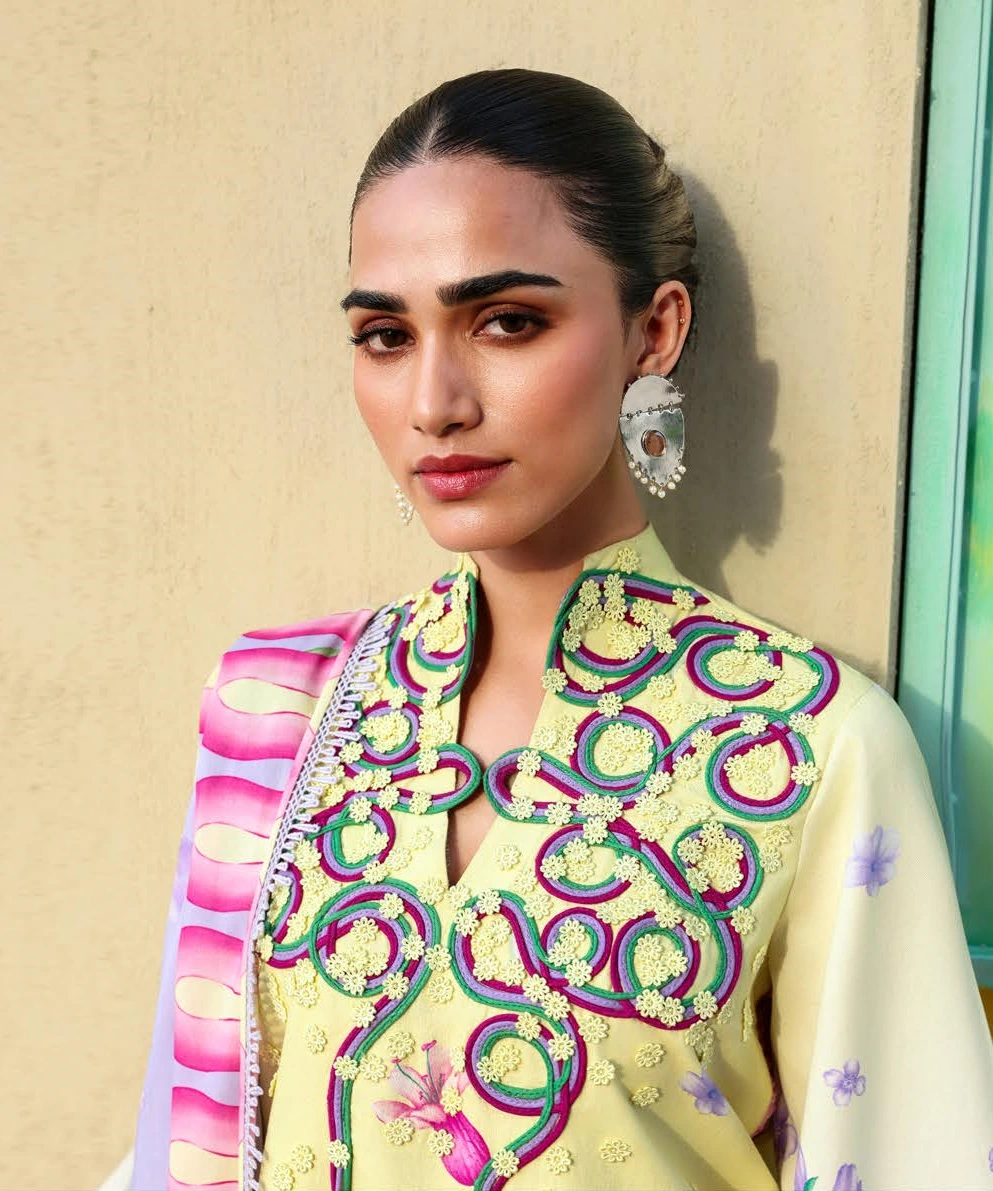 Neoma Summer Print Unstitched 26 Catalogue_24.,